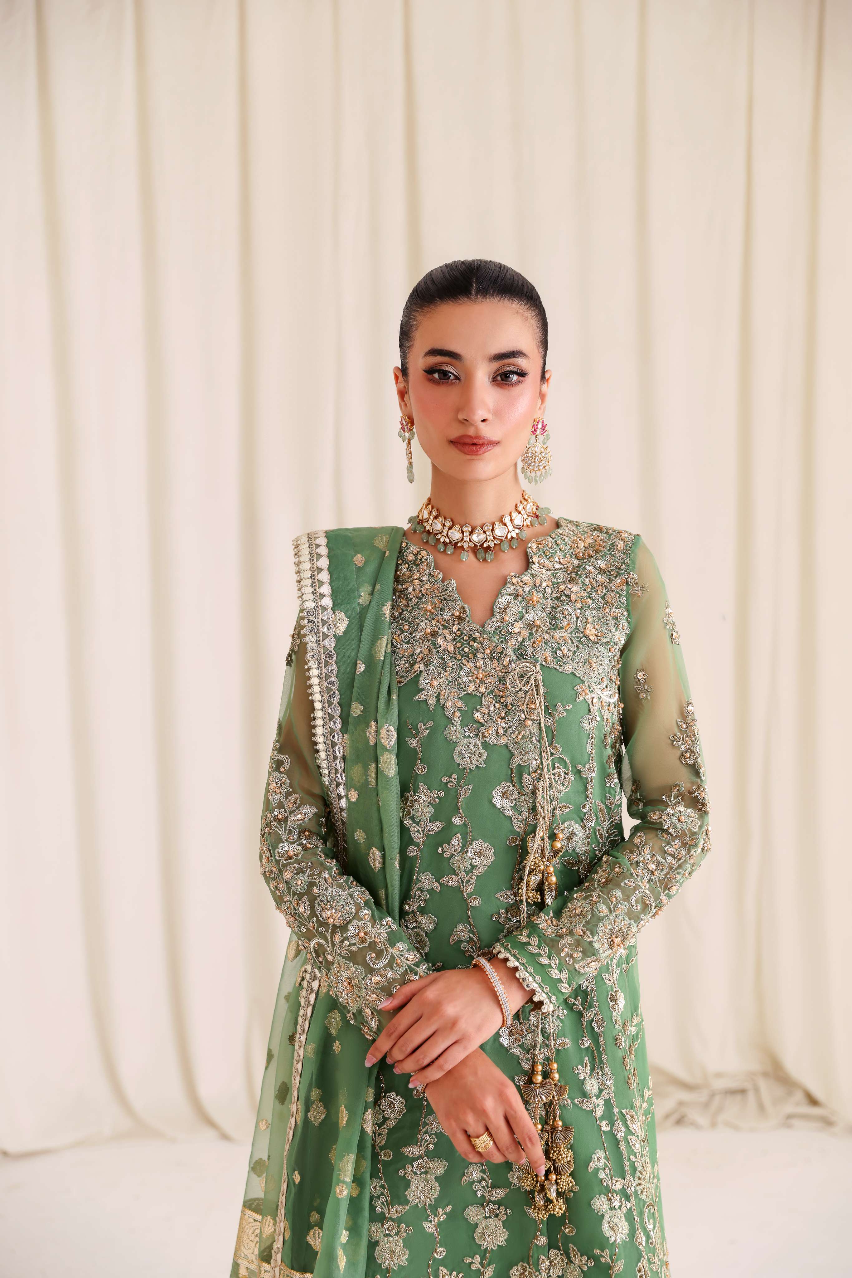 Emerald (Dark Green)