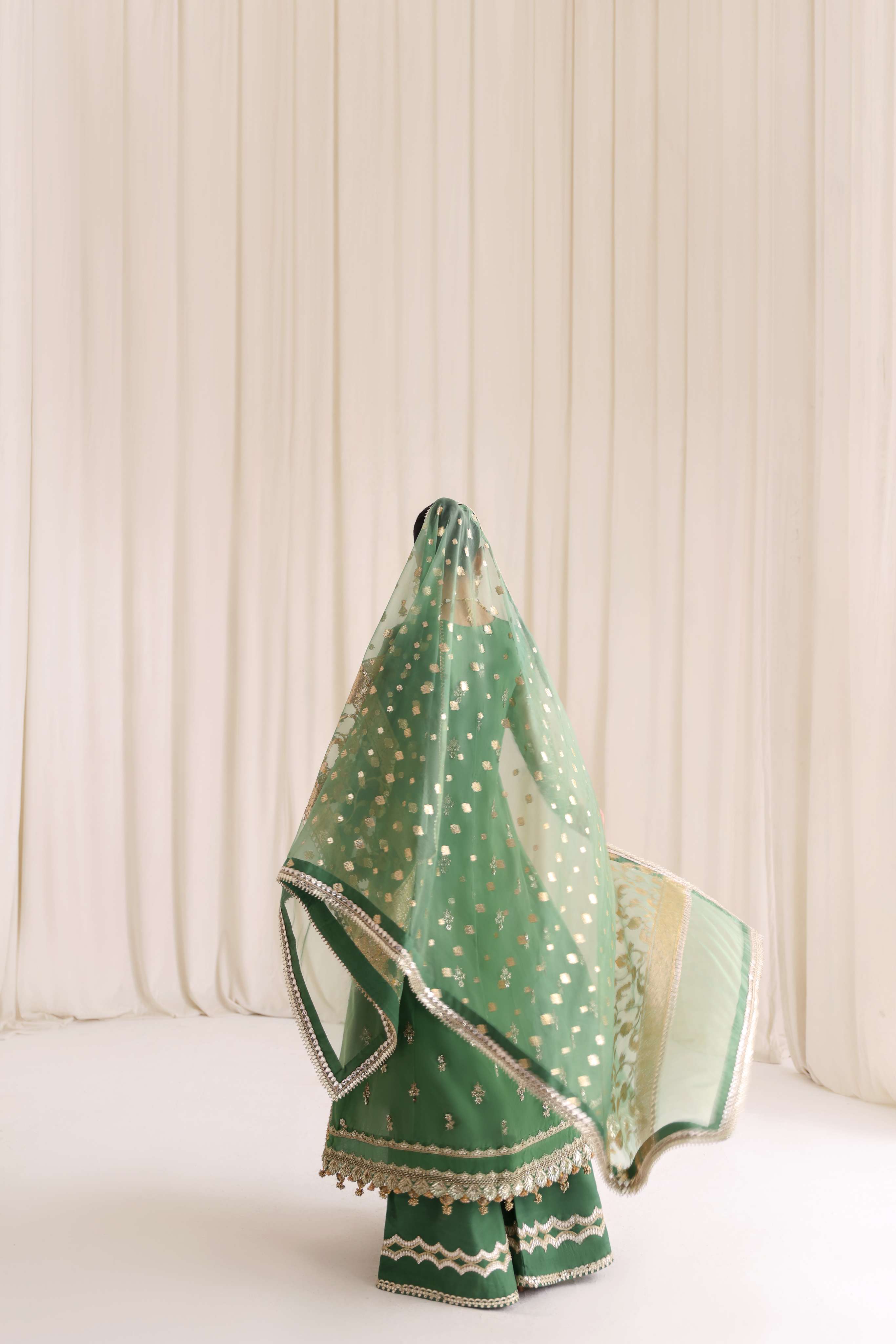 Emerald (Dark Green)